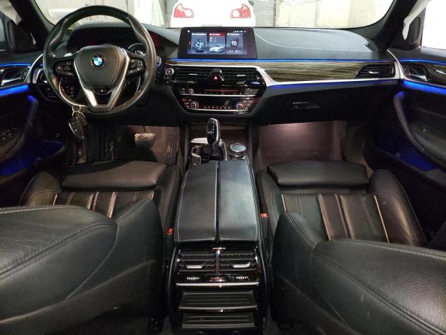 WBAJE7C58JWC56925 - 2018 BMW 540 XI WHITE photo 8