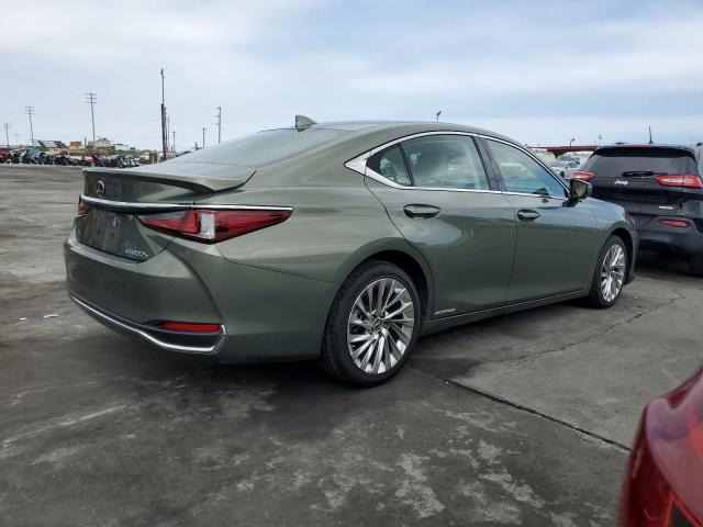 58AE21B12LU007500 - 2020 LEXUS ES 300H LUXURY GREEN photo 3