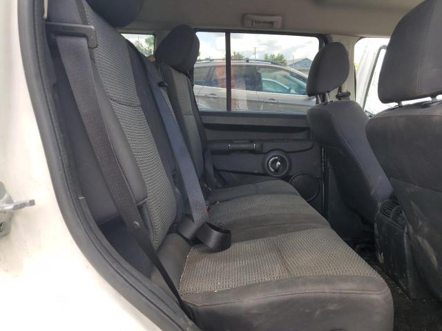 1J4RG4GK7AC147038 - 2010 JEEP COMMANDER SPORT თეთრი ფოტო 11