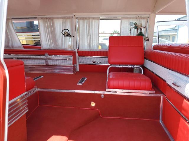 63Z031498 - 1963 CADILLAC HEARSE RED photo 10