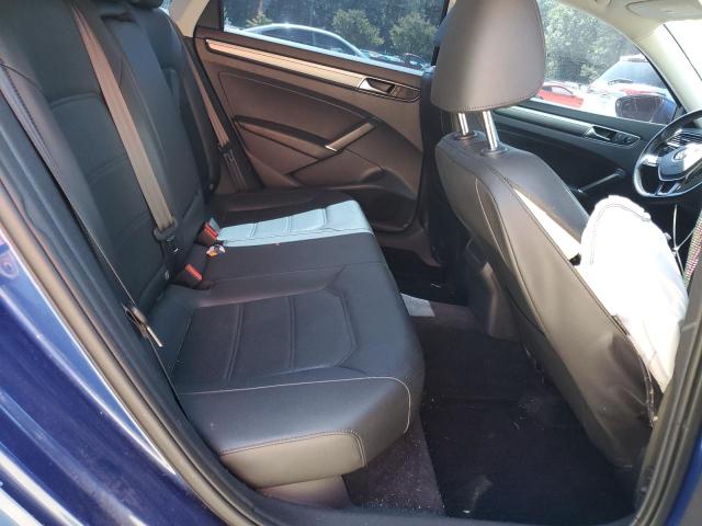 1VWDT7A31HC065134 - 2017 VOLKSWAGEN PASSAT R-LINE أزرق صورة 10