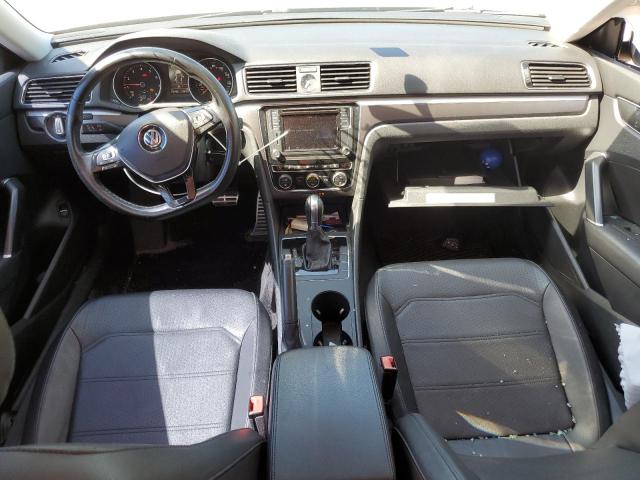 1VWDT7A31HC065134 - 2017 VOLKSWAGEN PASSAT R-LINE أزرق صورة 8