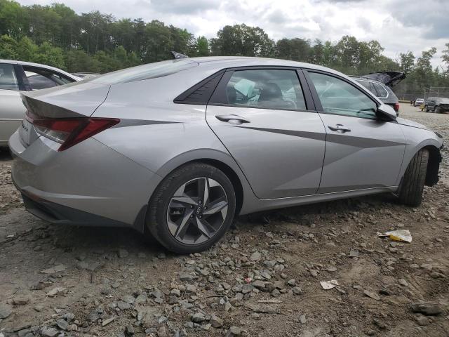 5NPLS4AG3PH107468 - 2023 HYUNDAI ELANTRA SEL SILVER photo 3