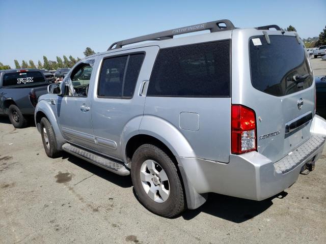 5N1AR18W67C617190 - 2007 NISSAN PATHFINDER LE 银色 照片 2
