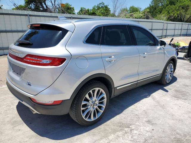 5LMCJ3C92GUJ31111 - 2016 LINCOLN MKC RESERVE Silber Foto 3