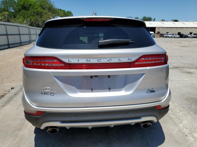 5LMCJ3C92GUJ31111 - 2016 LINCOLN MKC RESERVE Silber Foto 6