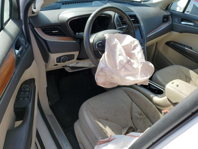 5LMCJ2C97HUL08456 - 2017 LINCOLN MKC SELECT Սպիտակ լուսանկար 8