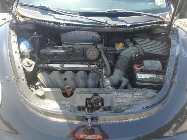 3VWPG3AG1AM018462 - 2010 VOLKSWAGEN NEW BEETLE BLACK photo 11