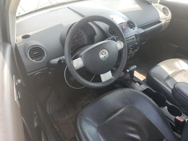 3VWPG3AG1AM018462 - 2010 VOLKSWAGEN NEW BEETLE BLACK photo 8