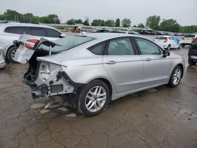 3FA6P0LUXKR264288 - 2019 FORD FUSION SE 银色 照片 3