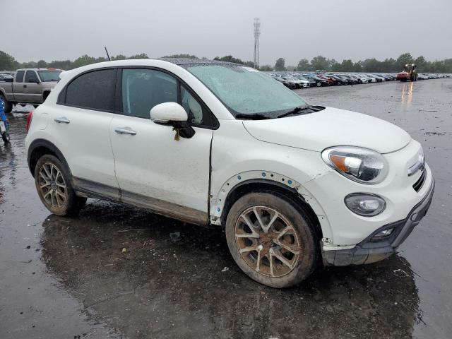 ZFBCFYCB3HP586562 - 2017 FIAT 500X TREKKING WHITE photo 4