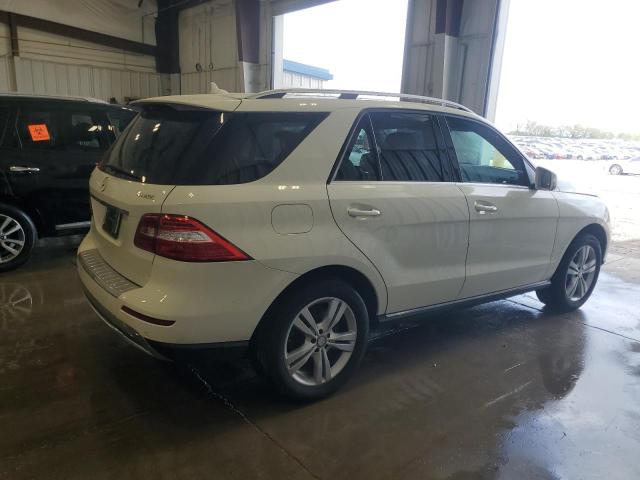 4JGDA5HB7DA157330 - 2013 MERCEDES-BENZ ML 350 4MATIC WHITE photo 3
