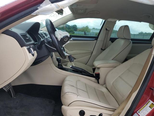 1VWDT7A39HC060859 - 2017 VOLKSWAGEN PASSAT R-LINE წითელი ფოტო 7