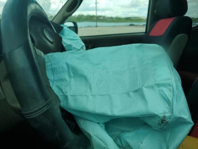 5TBBN44162S311543 - 2002 TOYOTA TUNDRA ACCESS CAB SR5 RED photo 7