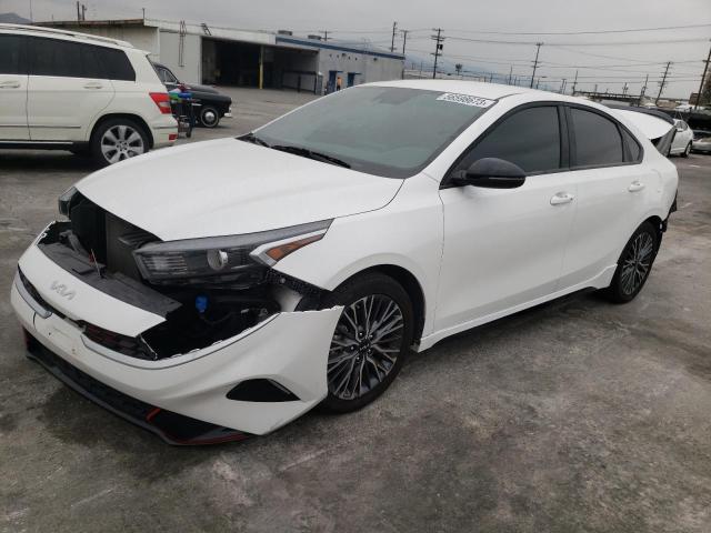 3KPF54AD2NE491934 - 2022 KIA FORTE GT LINE WHITE photo 1