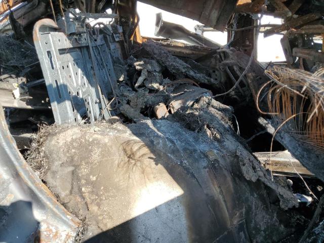 1C4RJEAG2KC572685 - 2019 JEEP GRAND CHER LAREDO დამწვარი ფოტო 11