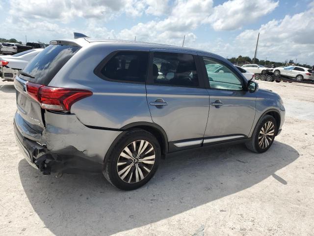 JA4AD3A30KZ042566 - 2019 MITSUBISHI OUTLANDER SE SILVER photo 3