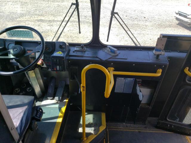 1VHHD3P2676703100 - 2007 ORION BUS ORION VII Երկգույն լուսանկար 8