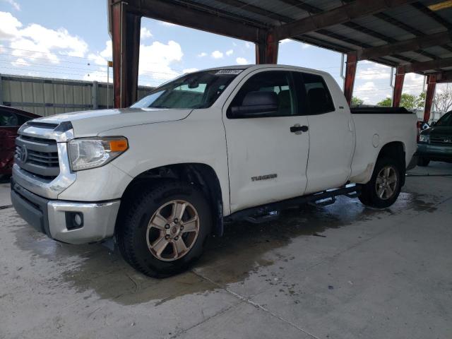 5TFRM5F12EX082451 - 2014 TOYOTA TUNDRA DOUBLE CAB SR/SR5 WHITE photo 1
