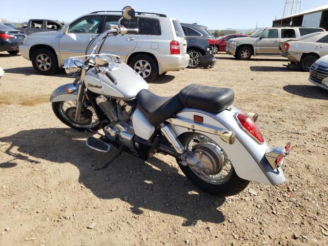 JH2RC50546M200797 - 2006 HONDA VT750 CA WHITE photo 3