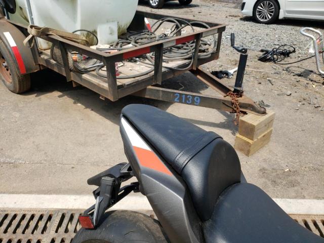 ML5EXER18PDA87236 - 2023 KAWASAKI EX650 R Белый фото 6