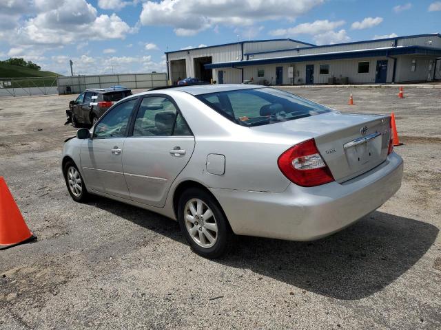 4T1BE30K04U915485 - 2004 TOYOTA CAMRY LE SILVER photo 2