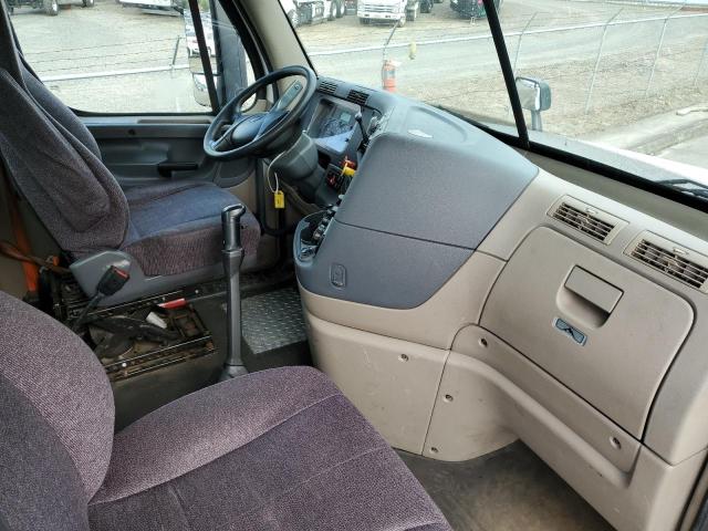 1FUJGEFG5JLJH9853 - 2018 FREIGHTLINER CASCADIA 1 Blanco foto 5