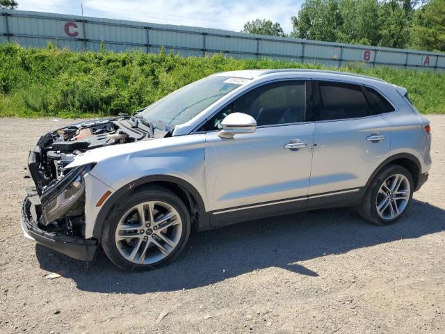 5LMCJ3D94KUL25677 - 2019 LINCOLN MKC RESERVE SILVER photo 1