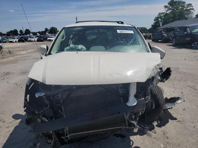 2D4RN5D16AR489765 - 2010 DODGE GRAND CARA SXT WHITE photo 5