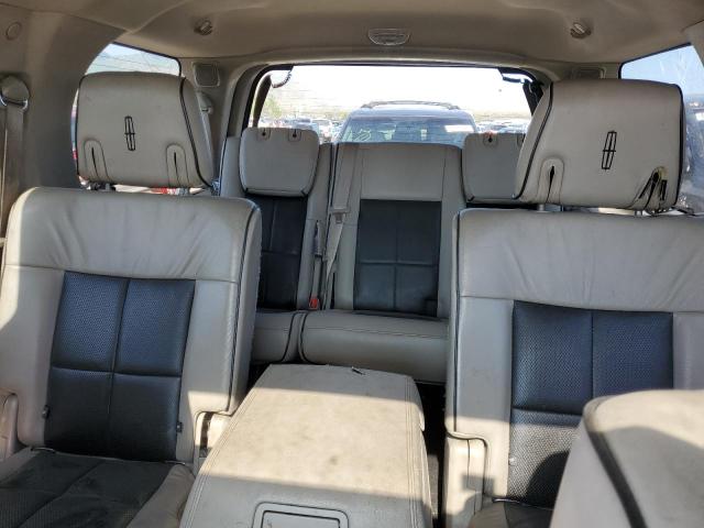 5LMFU28528LJ20489 - 2008 LINCOLN NAVIGATOR თეთრი ფოტო 10