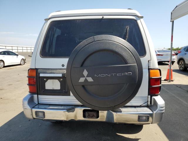 JA4MR51R7WJ007803 - 1998 MITSUBISHI MONTERO WHITE photo 6