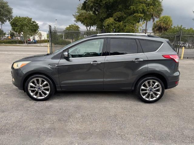 1FMCU0GX4GUC35892 - 2016 FORD ESCAPE SE GRAY photo 12