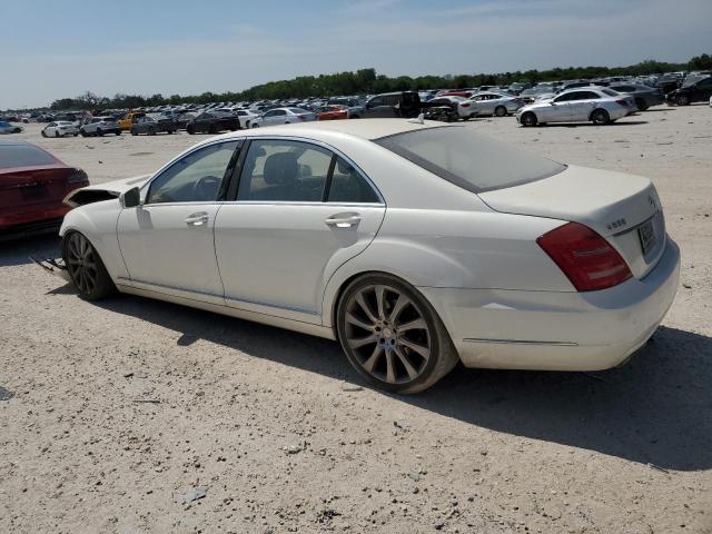 WDDNG7DB2DA509163 - 2013 MERCEDES-BENZ S 550 WHITE photo 2