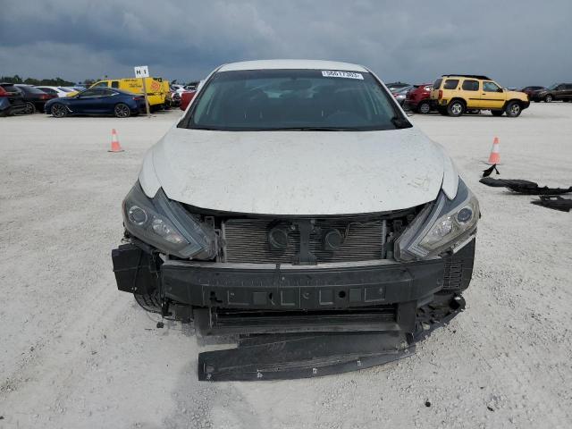 1N4AL3AP2JC140808 - 2018 NISSAN ALTIMA 2.5 WHITE photo 5