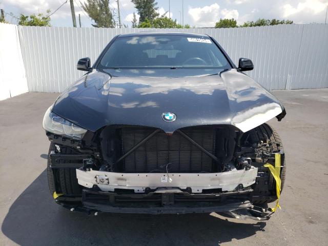 5UX33EX04R9U84981 - 2024 BMW X6 XDRIVE40I BLACK photo 5