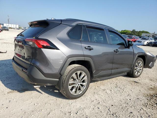 2T3C1RFV0MC171173 - 2021 TOYOTA RAV4 XLE PREMIUM GRAY photo 3