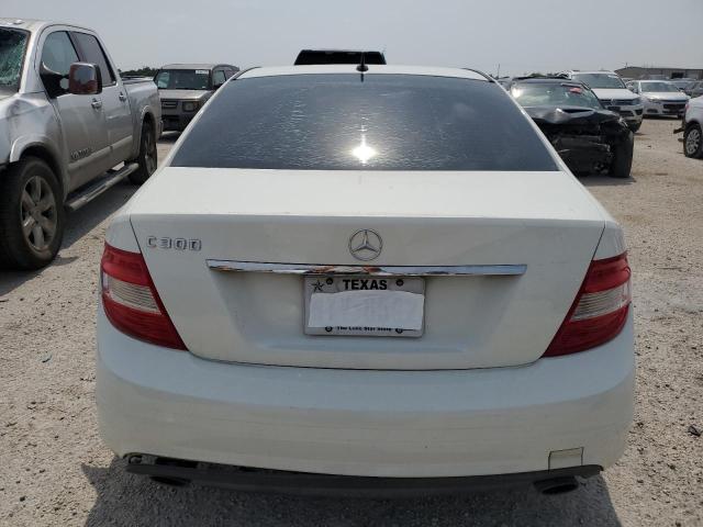 WDDGF54X39F235249 - 2009 MERCEDES-BENZ C 300 WHITE photo 6