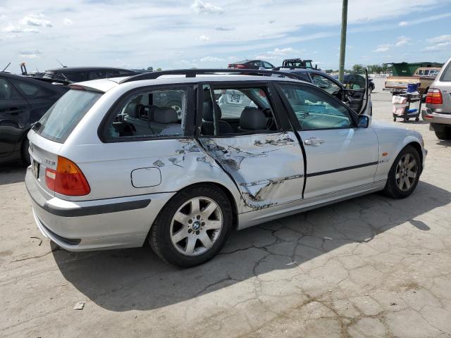 WBAAR3349YJM03102 - 2000 BMW 323 IT SILVER photo 3