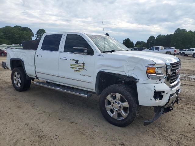 1GT12TEG8HF106095 - 2017 GMC SIERRA K2500 SLT WHITE photo 4