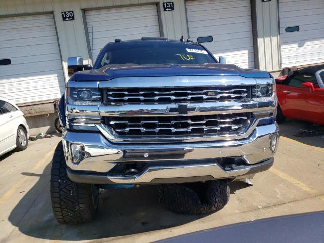 3GCUKSEJ9JG305602 - 2018 CHEVROLET SILVERADO K1500 LTZ BLUE photo 5