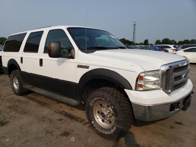 1FMSU41P55EB76516 - 2005 FORD EXCURSION XLT WHITE photo 4