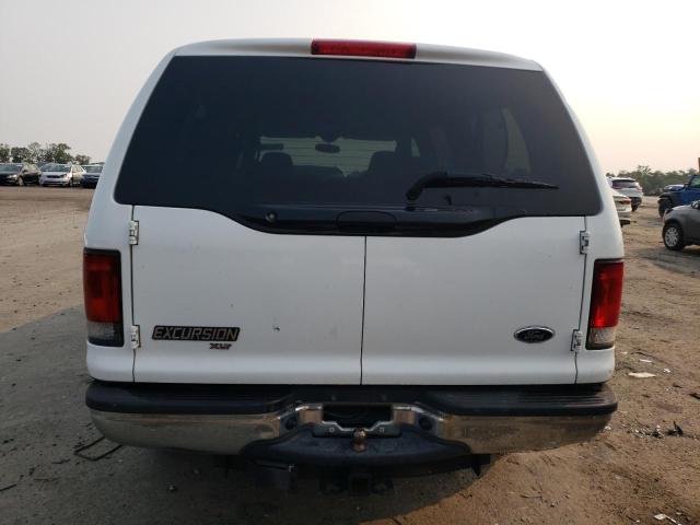 1FMSU41P55EB76516 - 2005 FORD EXCURSION XLT WHITE photo 6