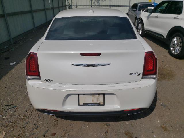 2C3CCABG3GH198233 - 2016 CHRYSLER 300 S WHITE photo 6