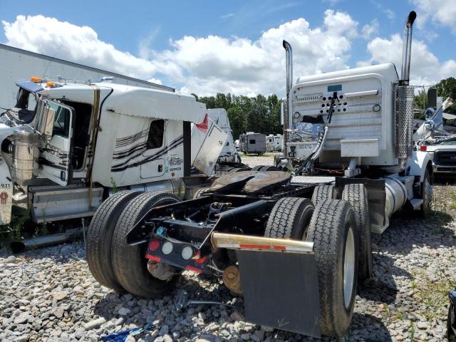 1XKDDB9X37J162263 - 2007 KENWORTH CONSTRUCTI T800 WHITE photo 4