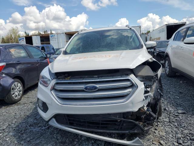 1FMCU9J94JUD09141 - 2018 FORD ESCAPE TITANIUM თეთრი ფოტო 5