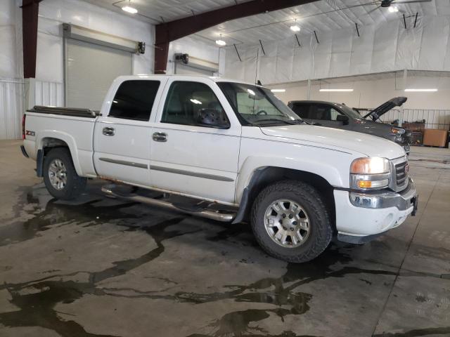 2GTEK13T761152141 - 2006 GMC NEW SIERRA K1500 WHITE photo 4