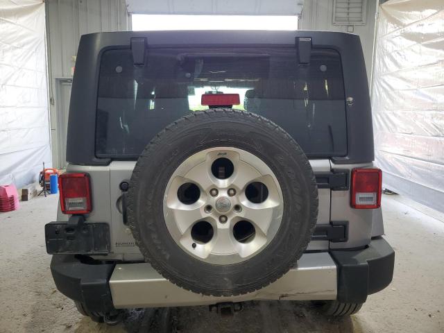 1C4BJWEGXEL189082 - 2014 JEEP WRANGLER U SAHARA SILVER photo 6