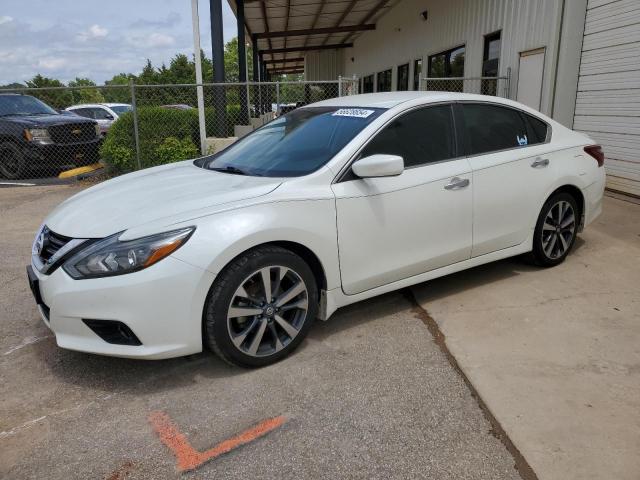 1N4AL3AP5HC265764 - 2017 NISSAN ALTIMA 2.5 WHITE photo 1