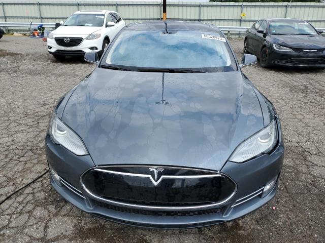 5YJSA1CN8DFP09155 - 2013 TESLA MODEL S Մոխրագույն լուսանկար 5