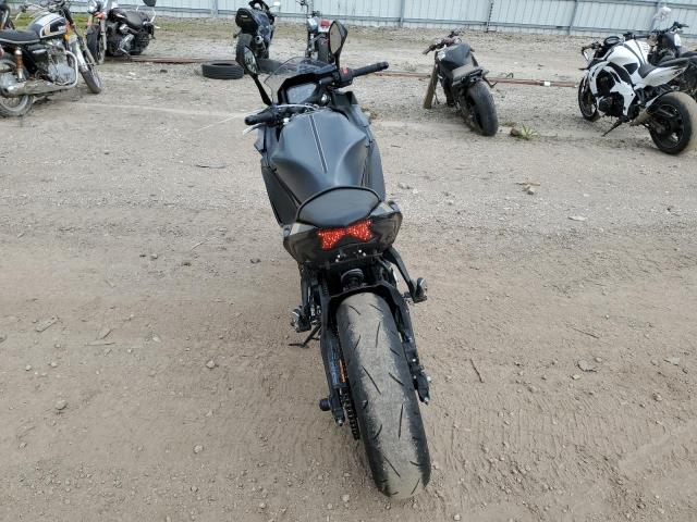 ML5EXER19RDAD0266 - 2024 KAWASAKI EX650 R GRAY photo 4